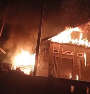 Tragedi Kebakaran di Wailoba: Ketika Api Mengusik Rasa Aman dan Solidaritas Warga