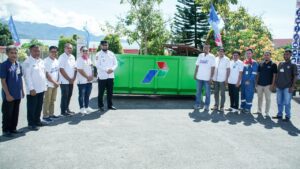 Peringati Hari Lingkungan Hidup Sedunia 2025, Pertamina FT Labuha Ajak Masyarakat Desa Babang Hentikan Polusi Plastik Lewat Aksi Bersih dan Bantuan CSR