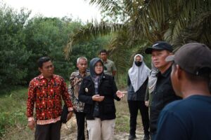 Bupati Siak Afni Zulkifli Turun Tangan Selesaikan Konflik Lahan Kemitraan Kehutanan Kampung Olak: Dorong Musyawarah dan Keadilan Pengelolaan 287 Hektare APL
