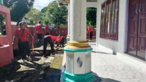 Polsek Tidore Utara Bersihkan Rumah Ibadah, Wujud Kepedulian Polri Sambut HUT Bhayangkara ke-79