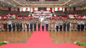Kapolri Beri Pembekalan kepada 2.000 Capaja TNI–Polri: Sinergitas adalah Pilar Menjaga Kedaulatan Bangsa