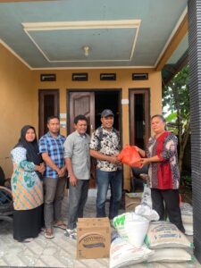 Rusdi Hi Sidik: Santunan Kematian dari Bupati dan Wabup Halsel Bukti Nyata Kehadiran Pemerintah di Tengah Masyarakat dalam Masa Berkabung