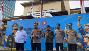 Kapolri Lepas 1.575 Buruh Terdampak PHK dan Angkatan Kerja Baru: Wujud Tindak Lanjut Arahan Presiden Prabowo untuk Stabilitas Ketenagakerjaan Nasional