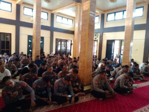 Dengan Yasinan dan Ceramah Agama, Polres Ternate Bangun Jiwa Spiritual Personel Lewat Program Binrohtal