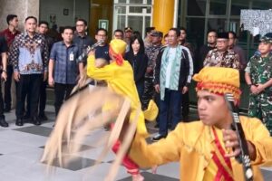 Supratman Andi Agtas Bawa Semangat Akses Keadilan Merata, Resmikan Posbankum dan Parletak di Maluku Utara