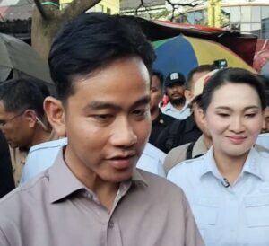 Wapres Gibran Tinjau Harga Sembako dan Sapa Pedagang di Pasar Higienis Ternate