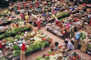 Menjelang Akhir Tahun, Harga Beras dan Minyak Goreng di Ternate Terpantau Stabil