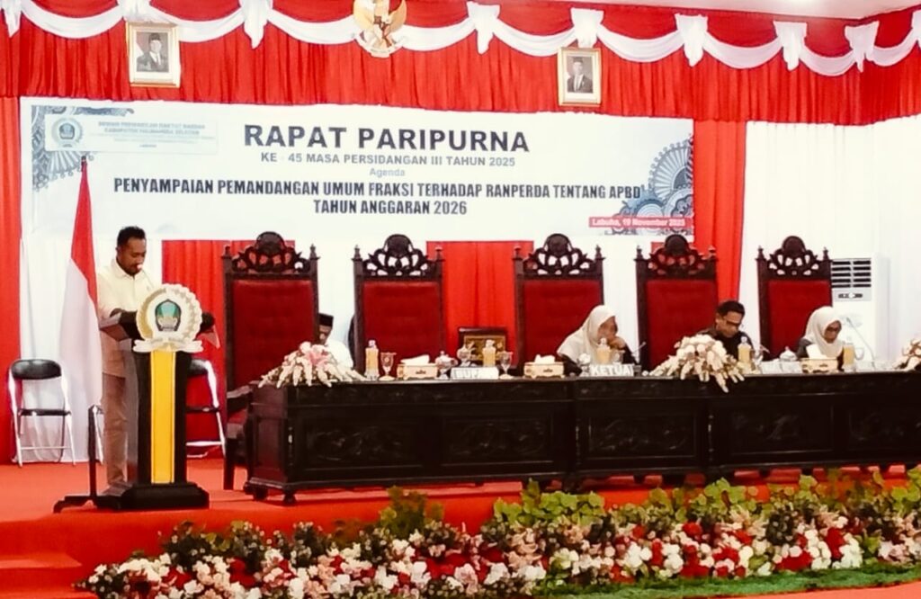 Foto Rancangan Peraturan Daerah (Raperda) tentang Anggaran Pendapatan dan Belanja Daerah (APBD) Tahun Anggaran 2026, Rabu (19/11/2026