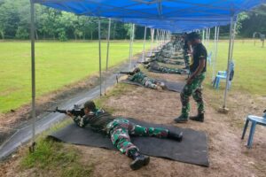 Prajurit Yonkapa 2 Marinir Ikuti Lomba Menembak Panglima Kormar Cup di Surabaya