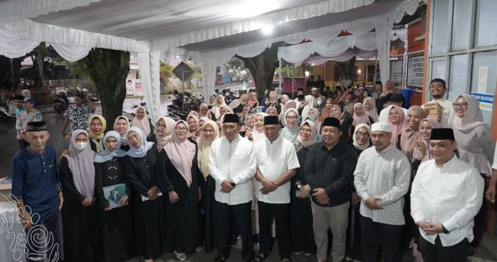 Wali Kota Ternate Buka Puasa Bersama Pegawai BP2RD